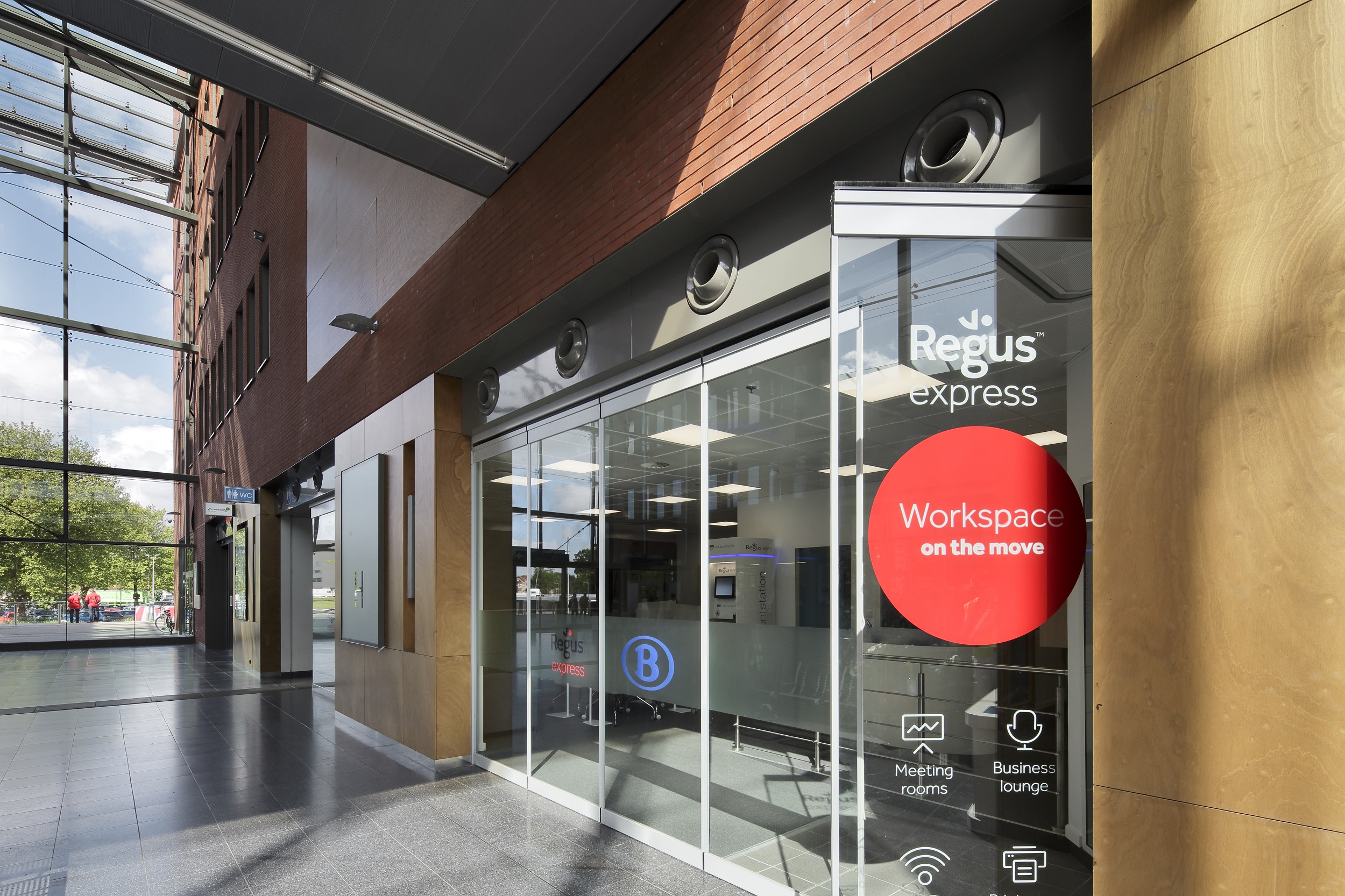 RegusBruggeRailwayStation