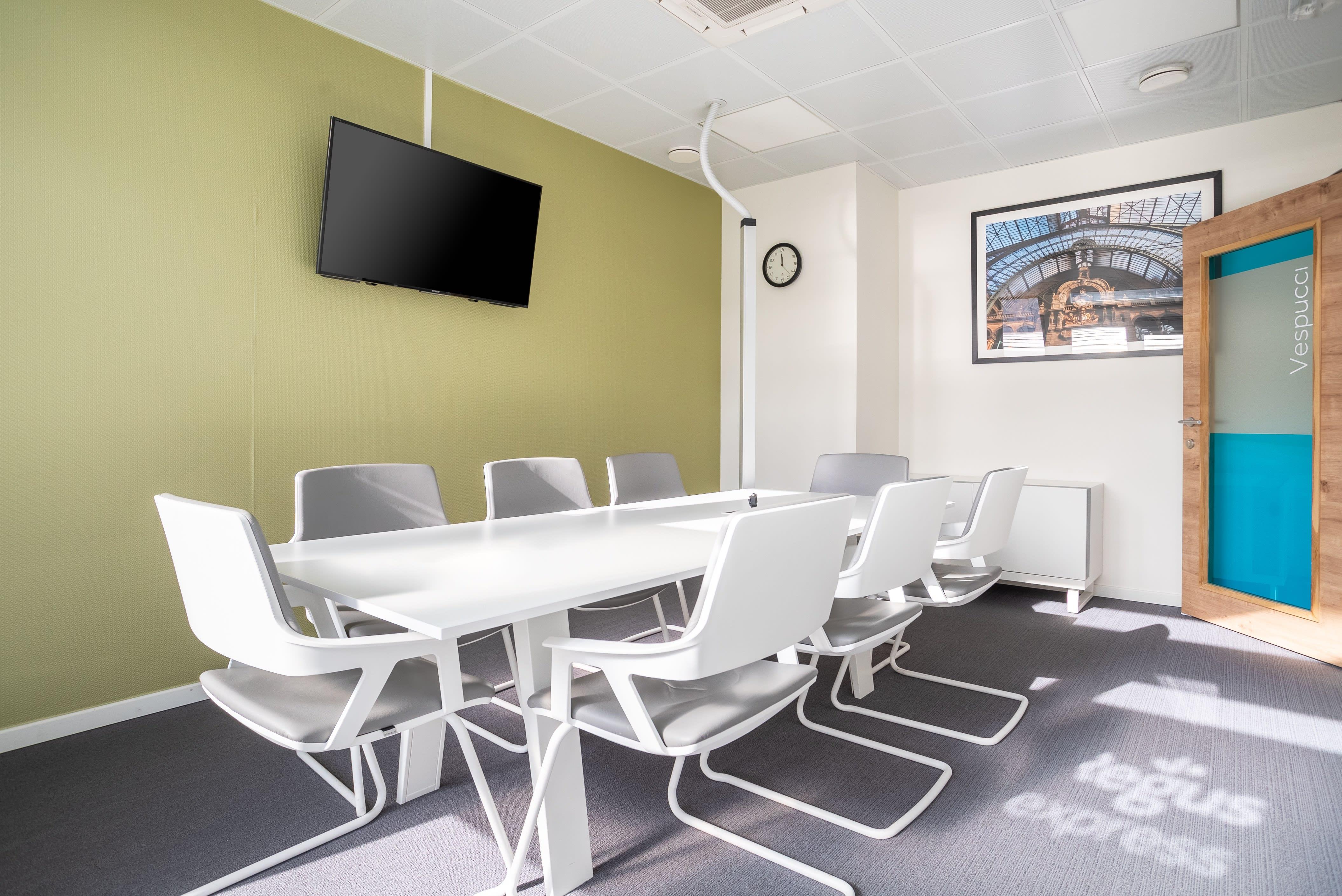 RegusSint-NiklaasRailwayStation
